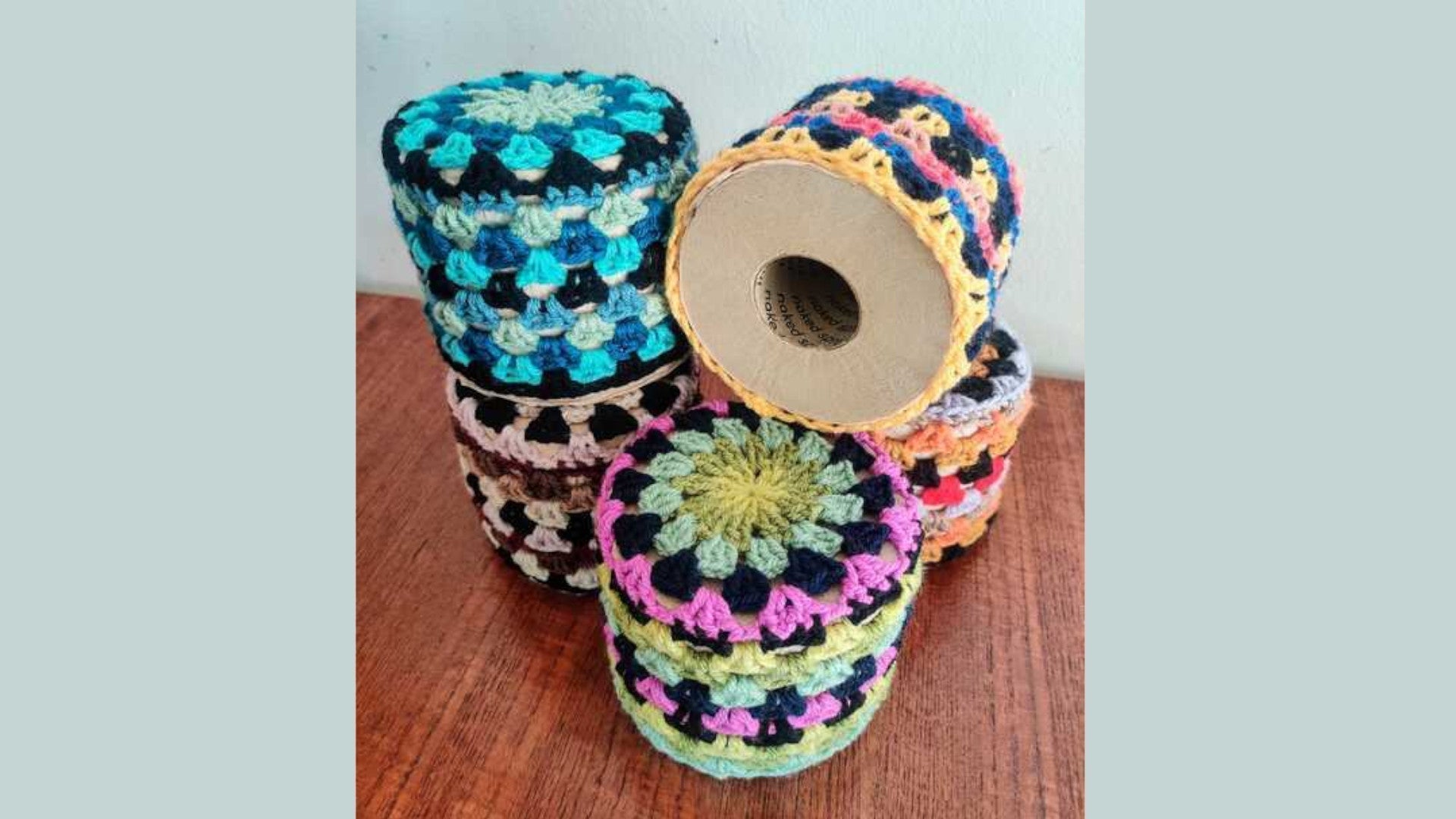Crochet a cosy toilet paper cosy!